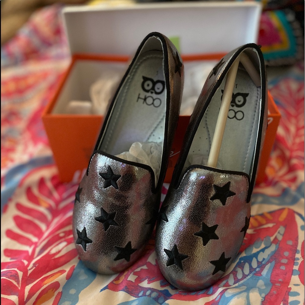 *BRAND NEW* girls loafers